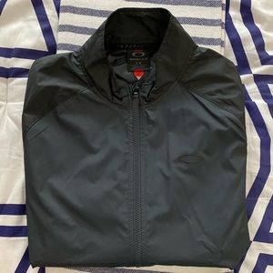 Oakley windbreaker